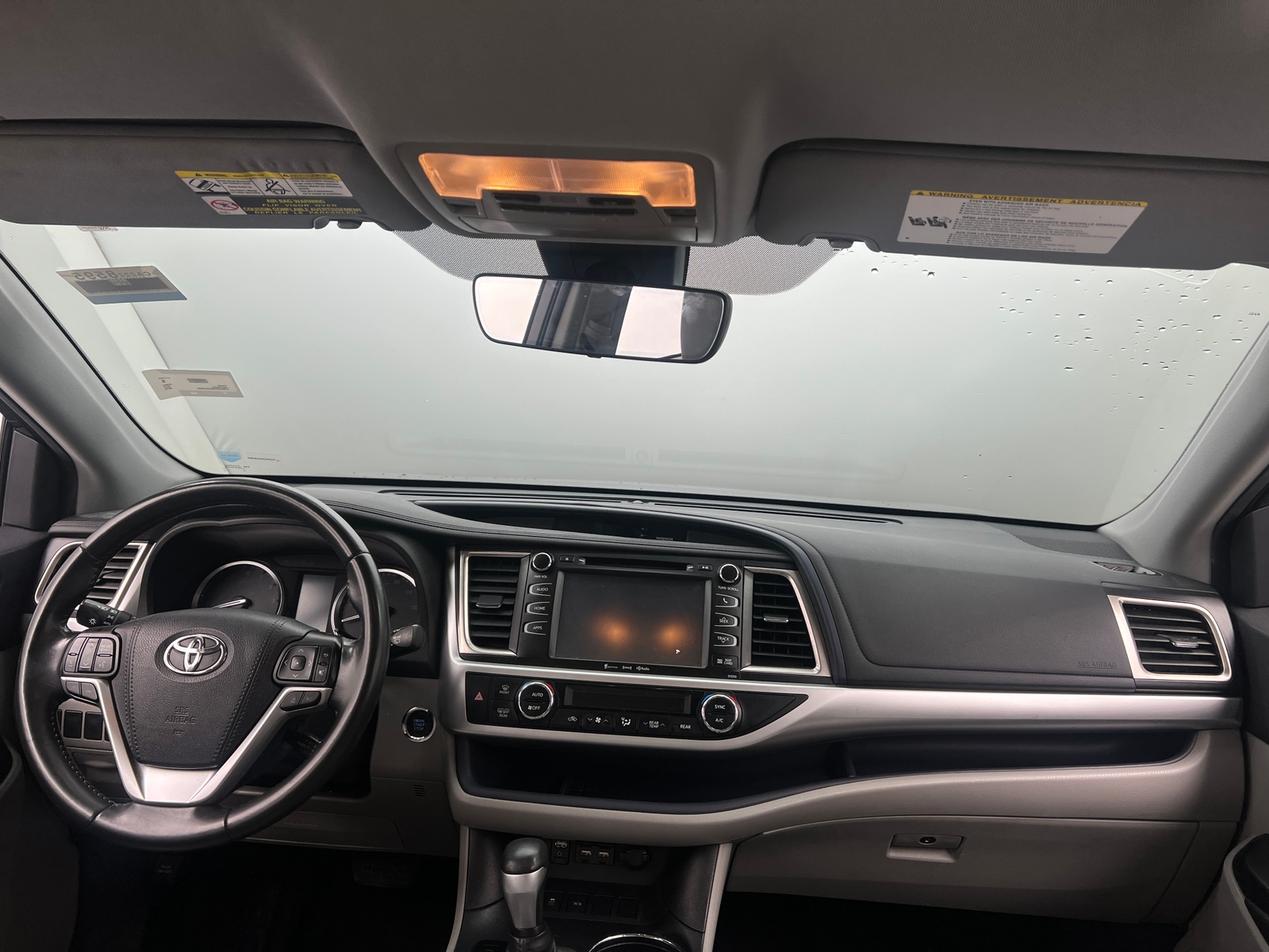 Thumbnail: 2019 Toyota Highlander - 2