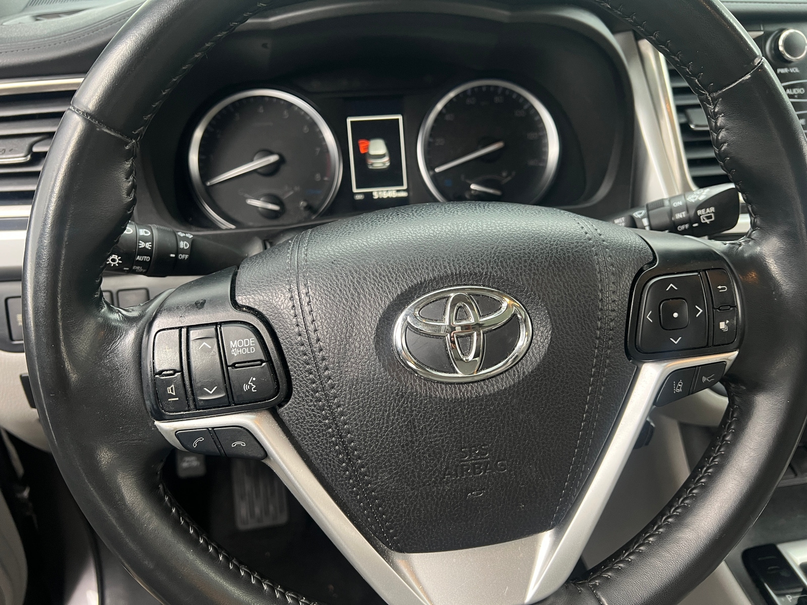 Thumbnail: 2019 Toyota Highlander - 4