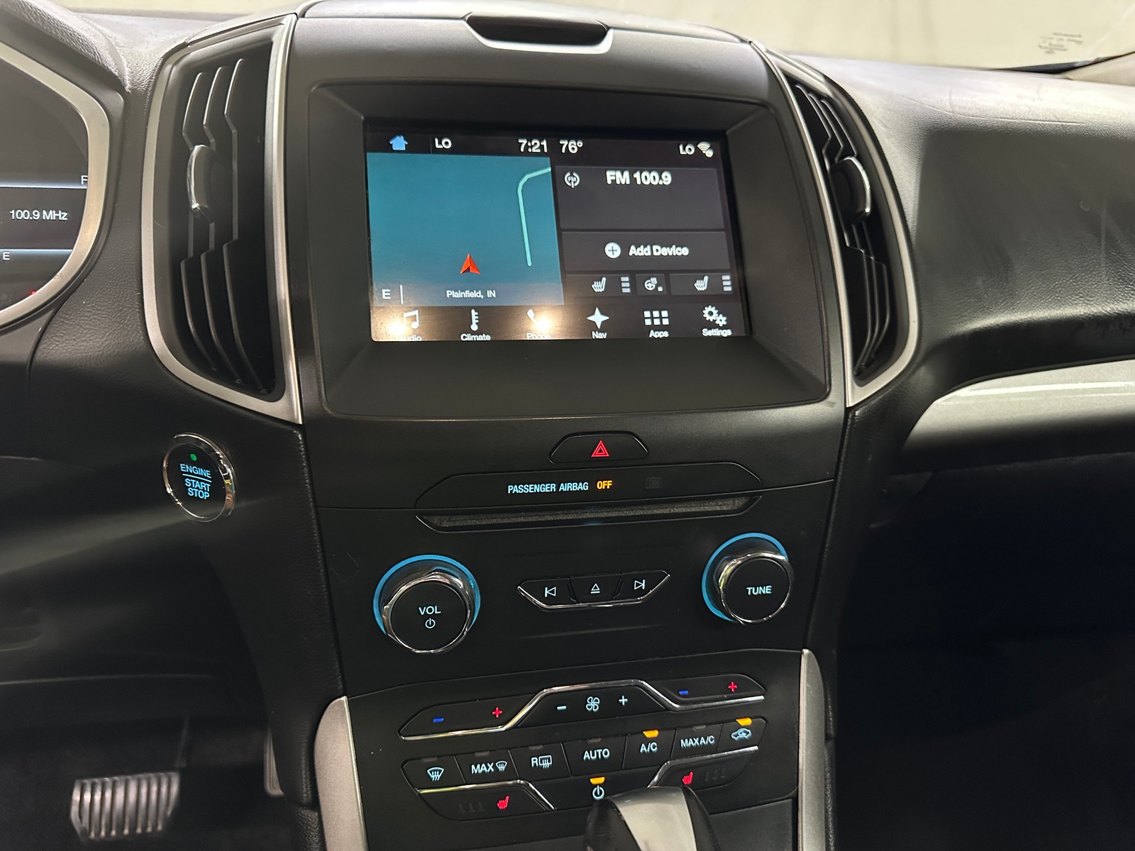 Thumbnail: 2018 Ford Edge - 4