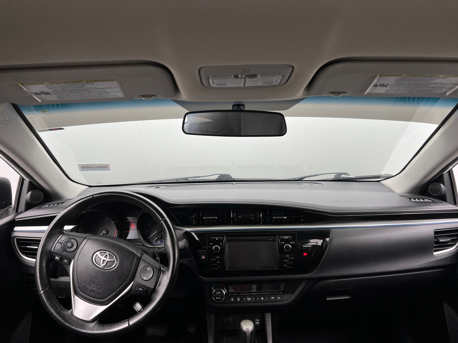 Thumbnail: 2016 Toyota Corolla - 3
