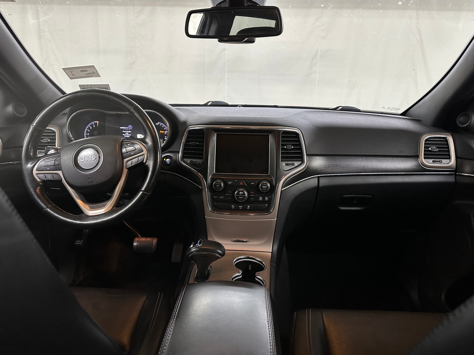 Thumbnail: 2015 Jeep Grand Cherokee - 2