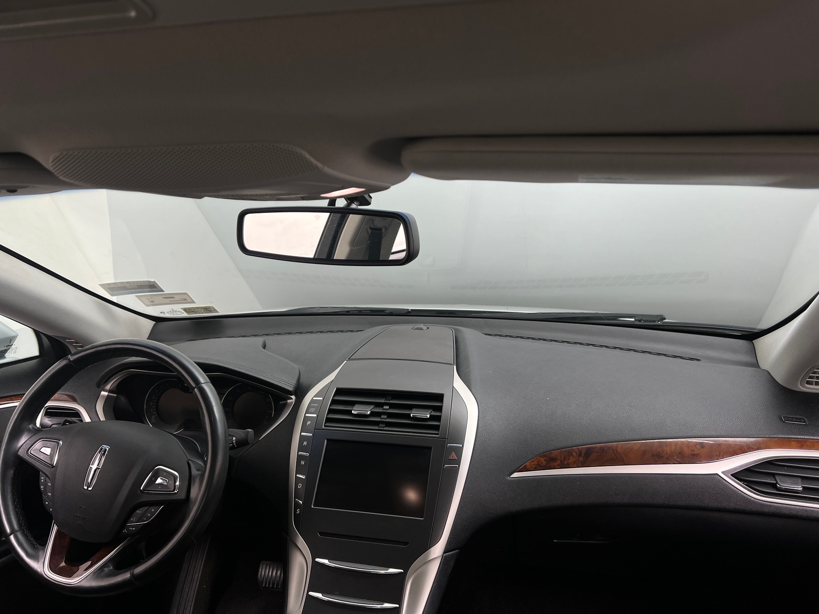 Thumbnail: 2016 Lincoln MKZ - 2