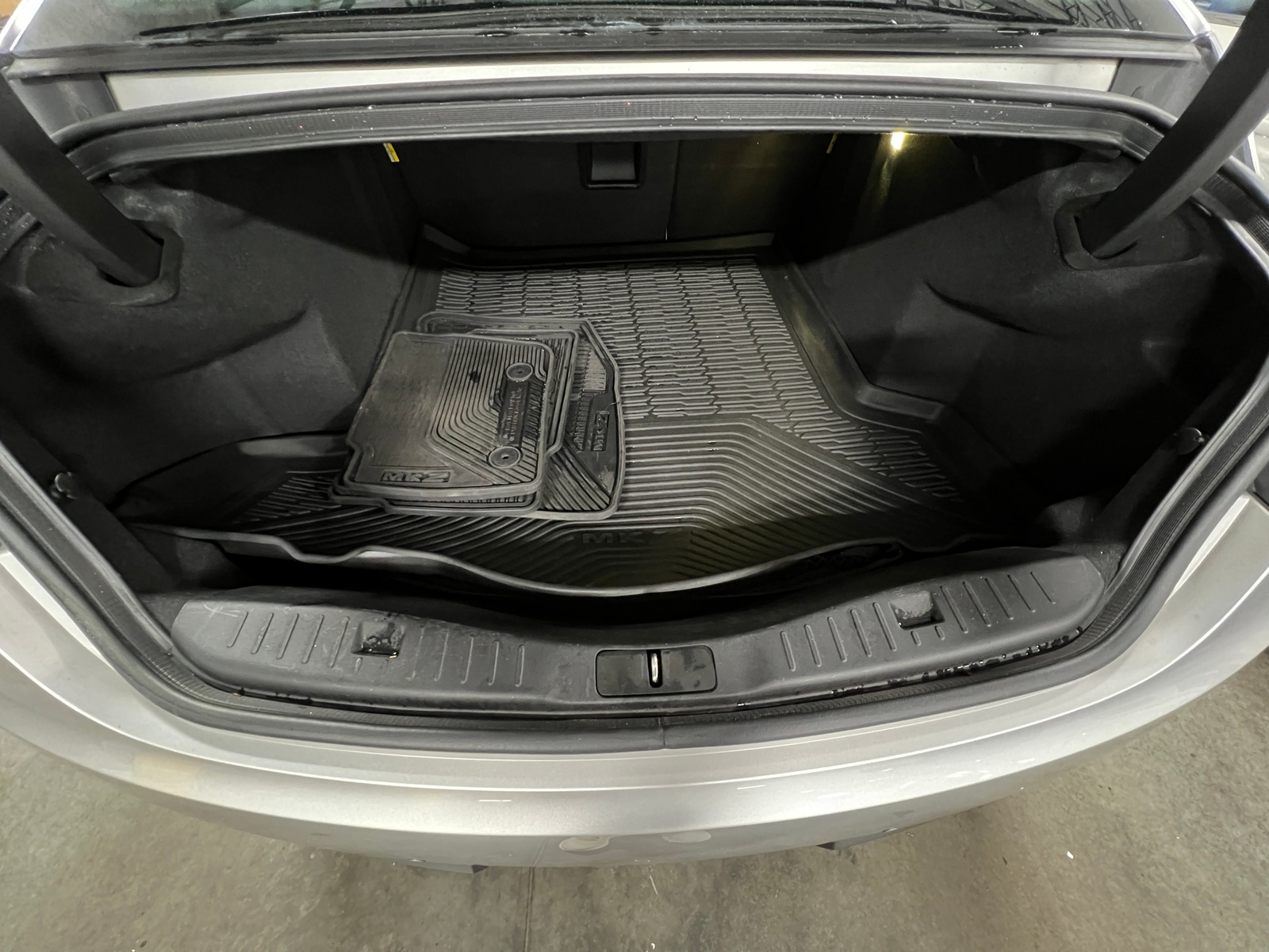 Thumbnail: 2016 Lincoln MKZ - 6