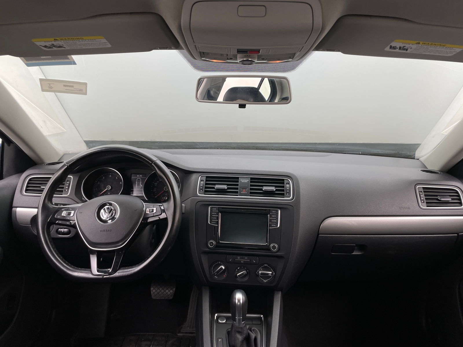 Thumbnail: 2017 Volkswagen Jetta - 2