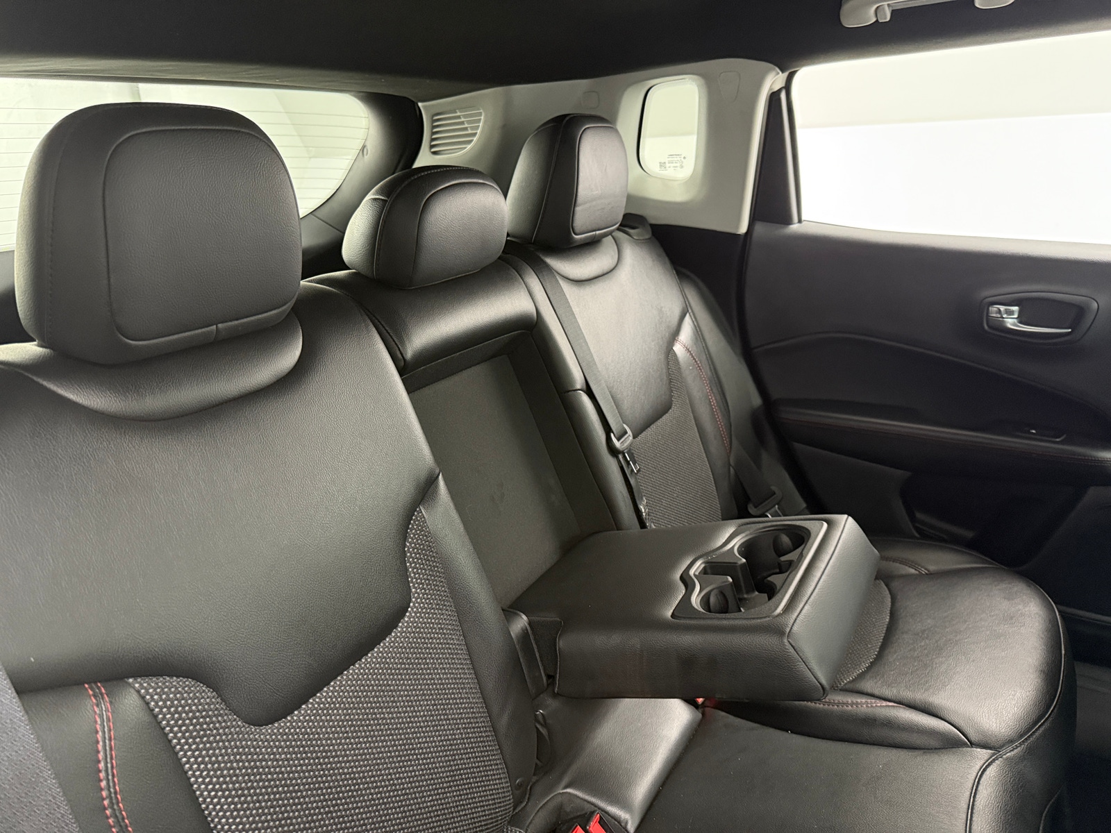 Thumbnail: 2019 Jeep Compass - 6