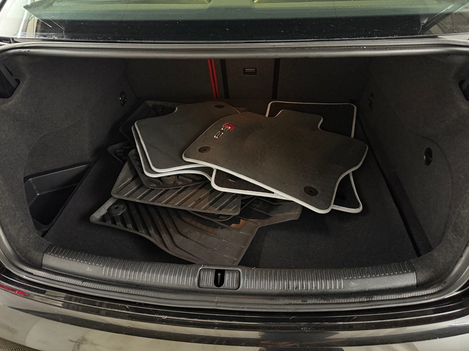 Thumbnail: 2018 Audi S3 - 6