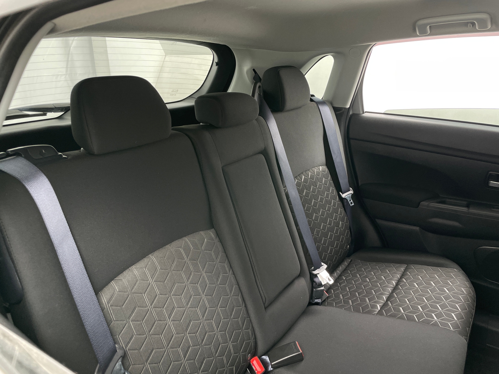 Thumbnail: 2022 Mitsubishi Outlander Sport - 6