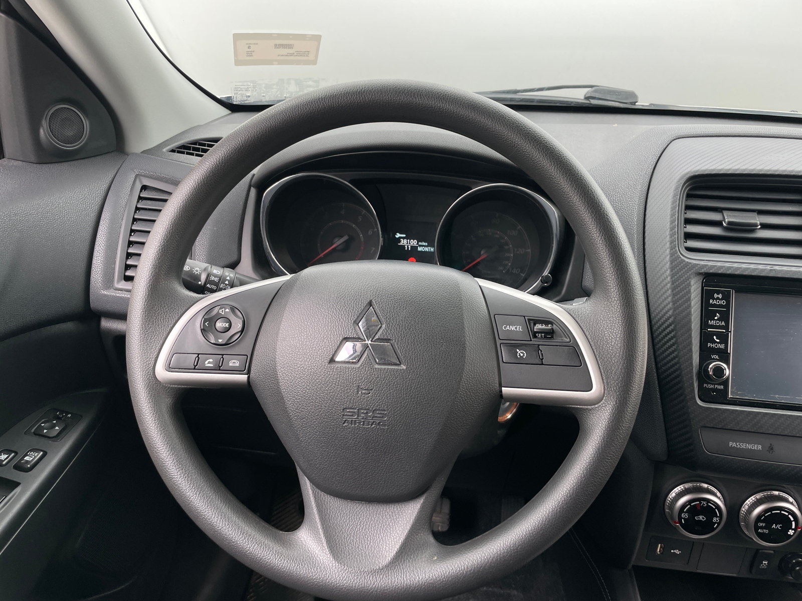 Thumbnail: 2022 Mitsubishi Outlander Sport - 5