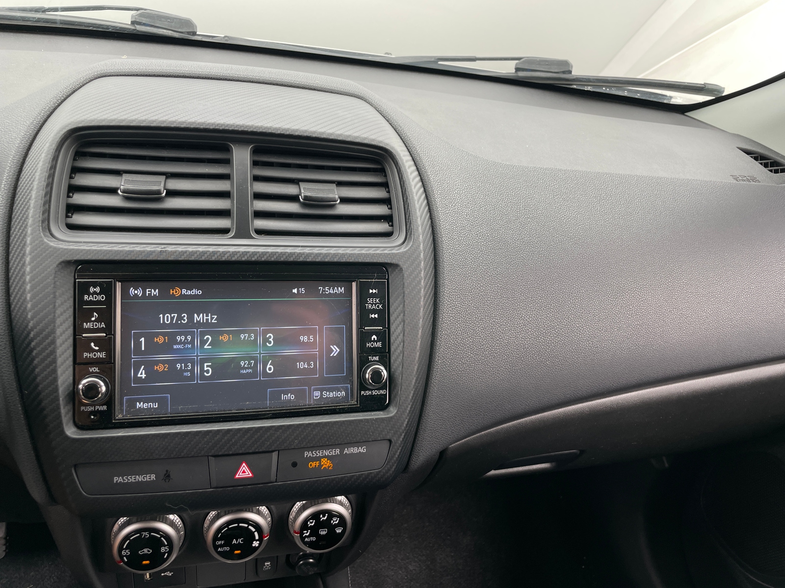 Thumbnail: 2022 Mitsubishi Outlander Sport - 4