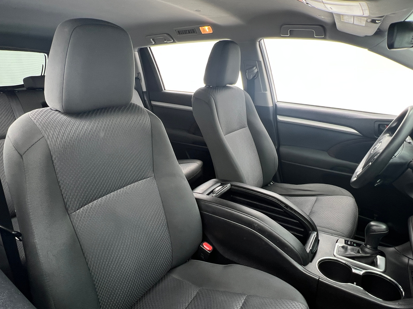 Thumbnail: 2019 Toyota Highlander - 2