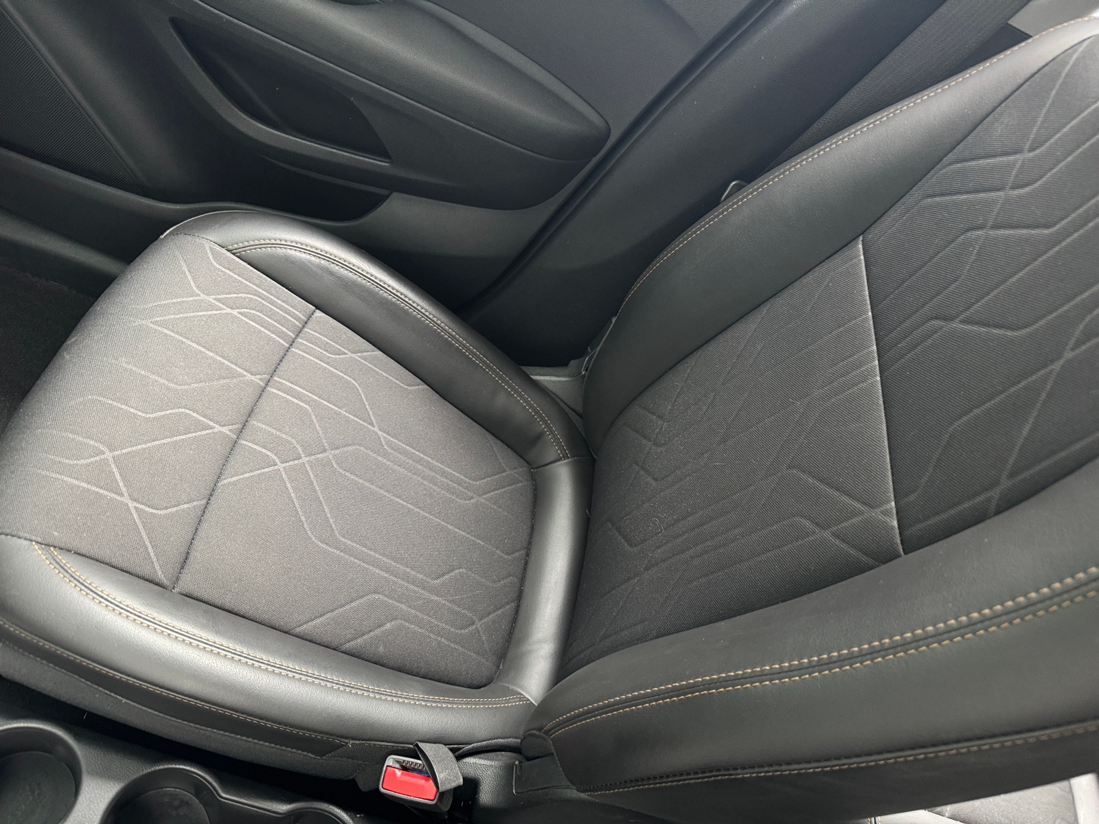 Thumbnail: 2020 Chevrolet Trax - 2