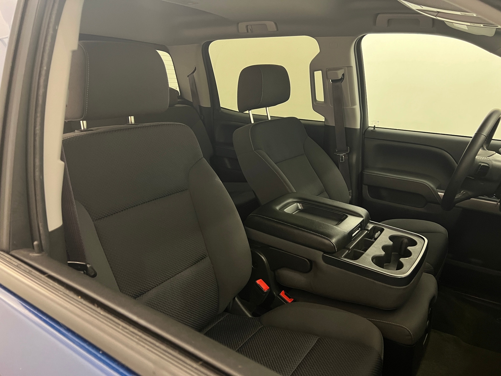 Thumbnail: 2015 Chevrolet Silverado 1500 - 2