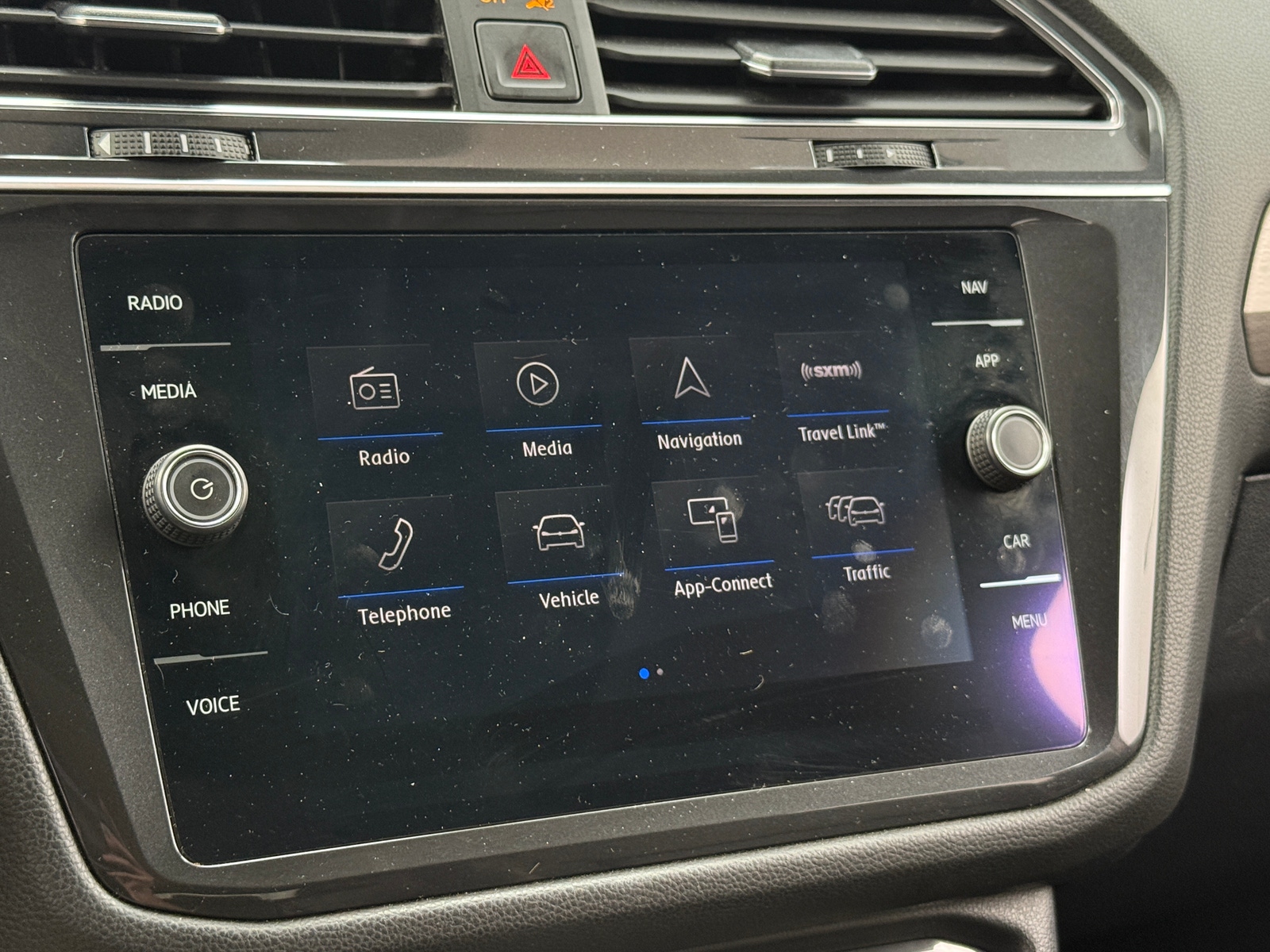 Thumbnail: 2019 Volkswagen Tiguan - 3