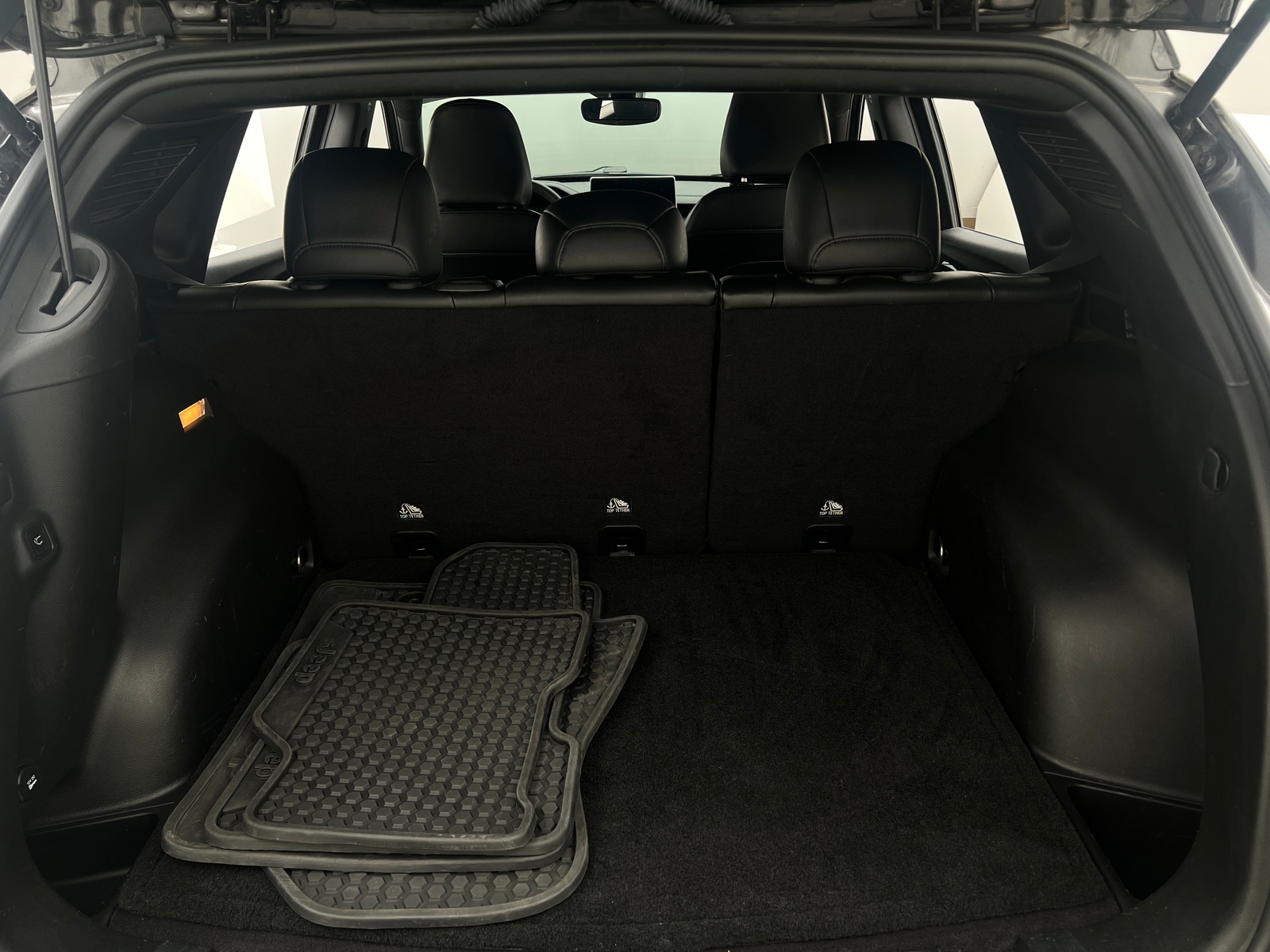 Thumbnail: 2023 Jeep Compass - 7