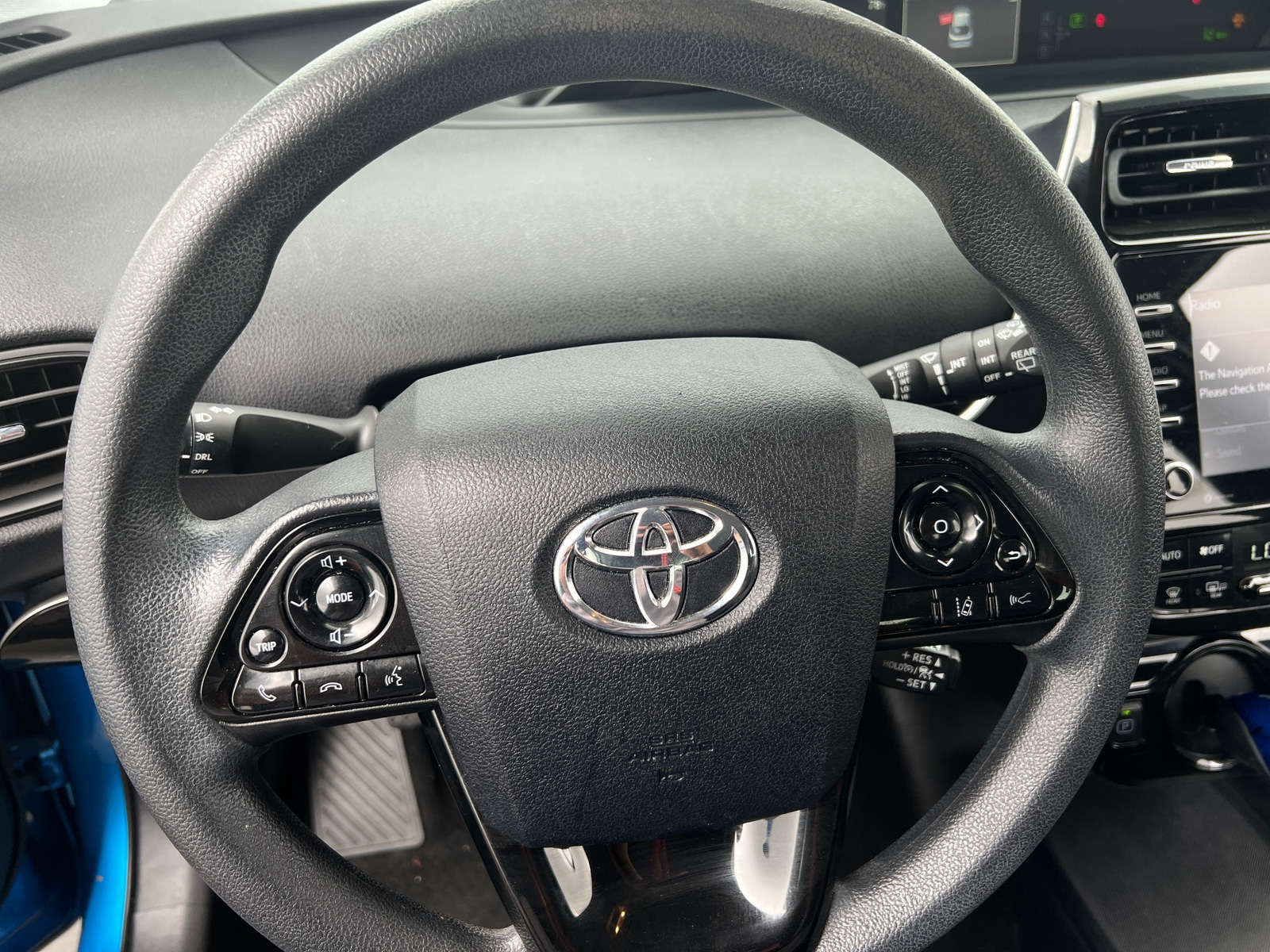 Thumbnail: 2022 Toyota Prius - 5