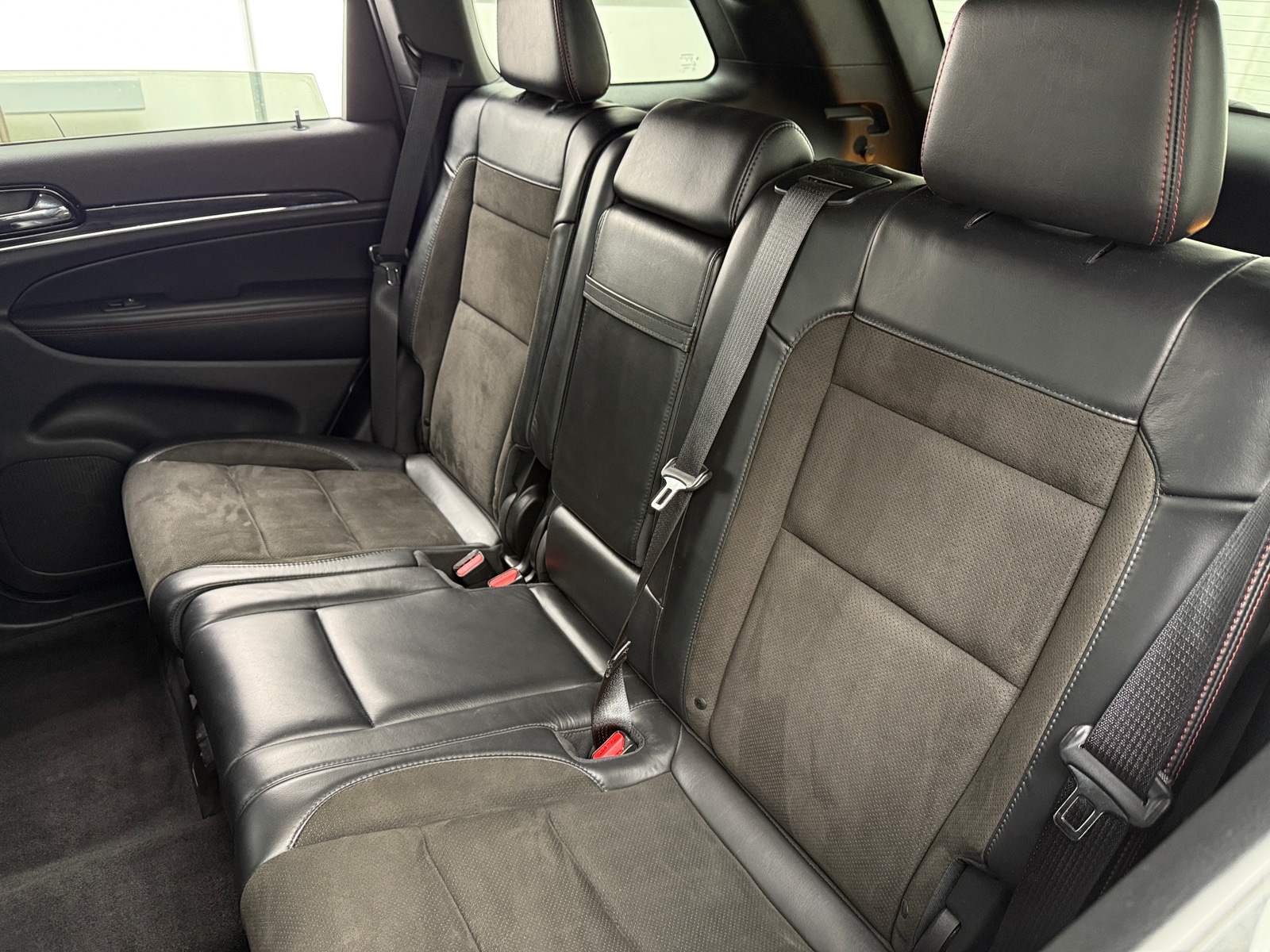 Thumbnail: 2019 Jeep Grand Cherokee - 5
