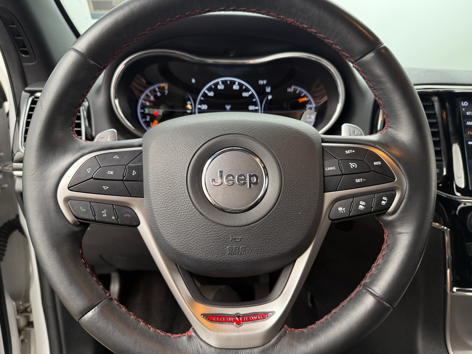 Thumbnail: 2019 Jeep Grand Cherokee - 4