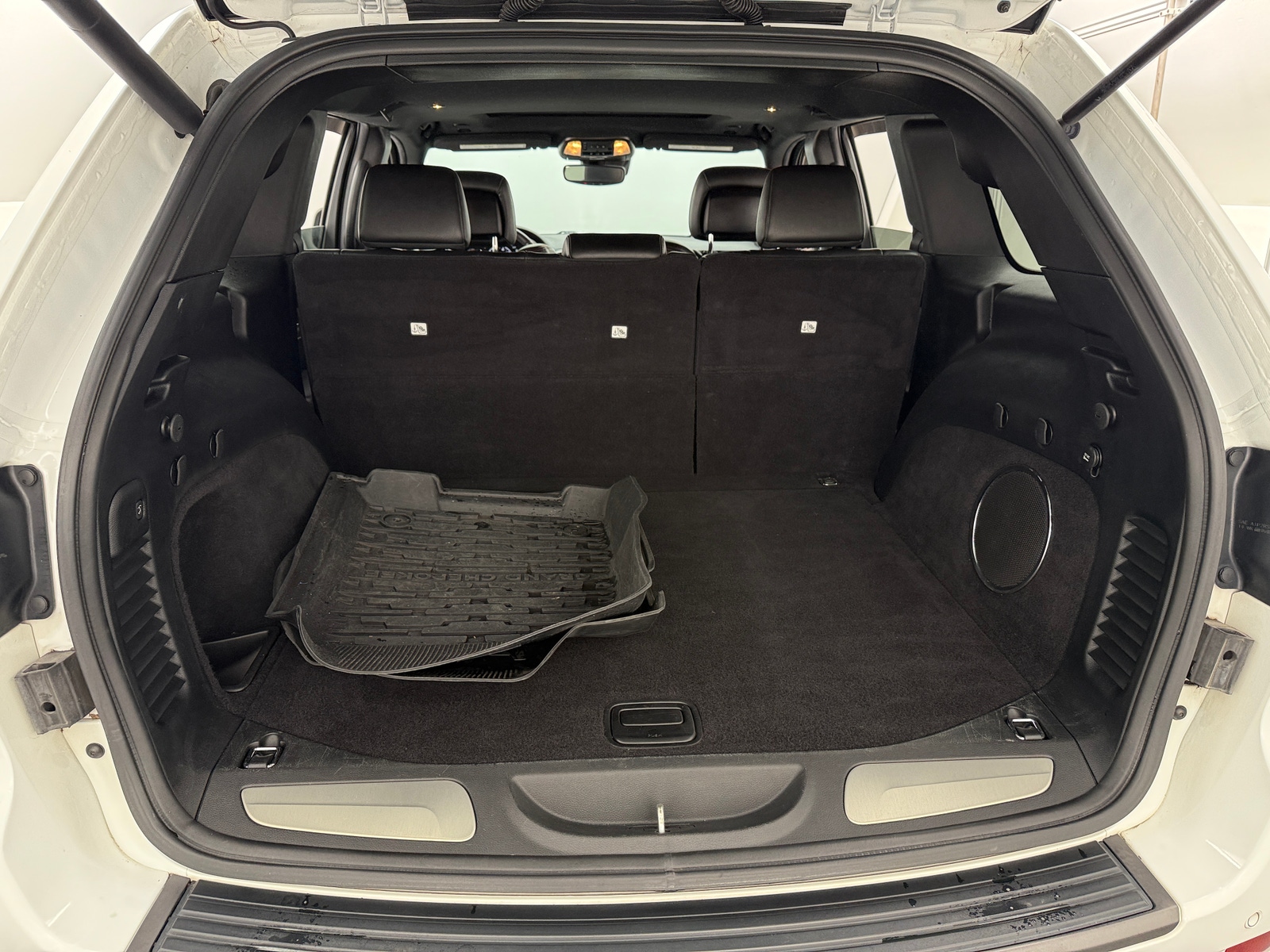 Thumbnail: 2019 Jeep Grand Cherokee - 6