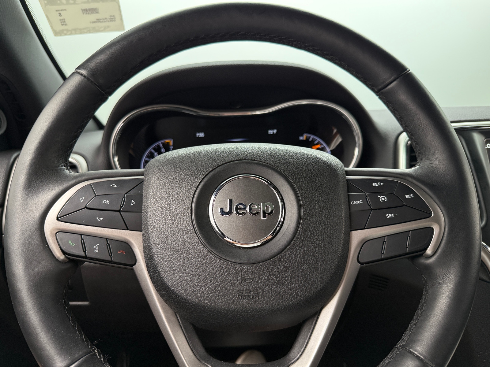 Thumbnail: 2018 Jeep Grand Cherokee - 5