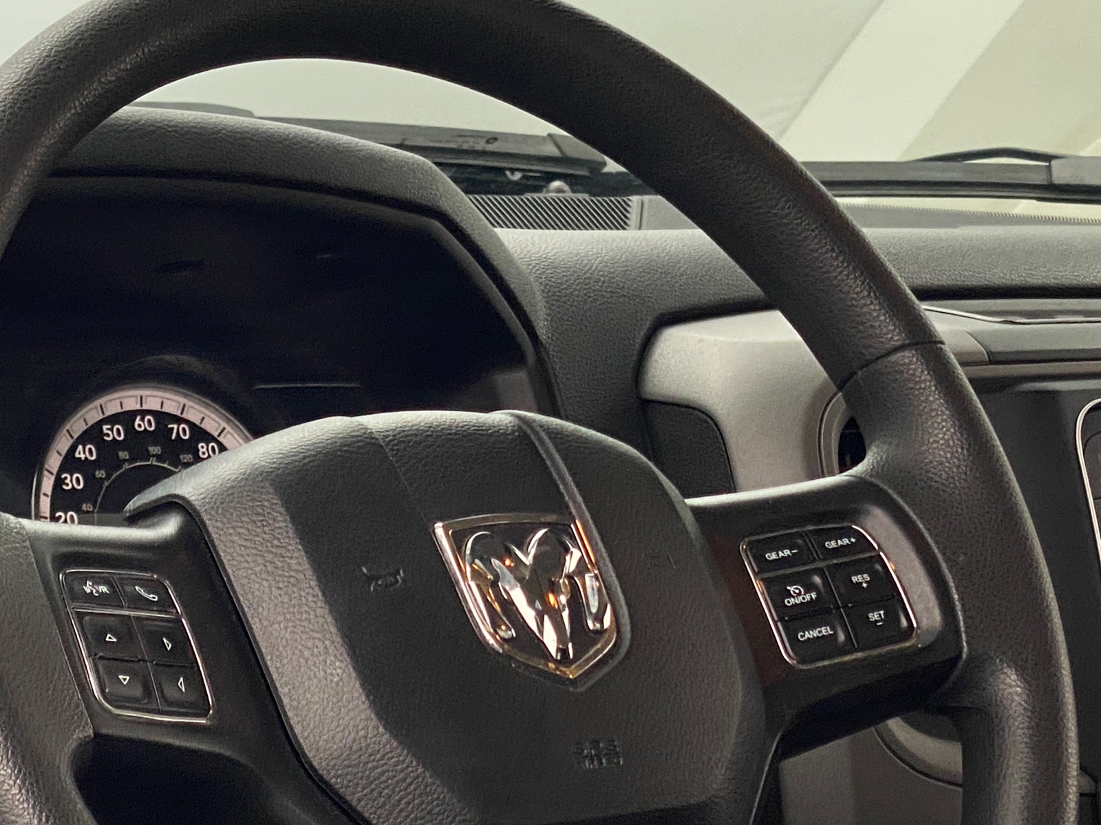 Thumbnail: 2023 RAM 1500 Classic - 4
