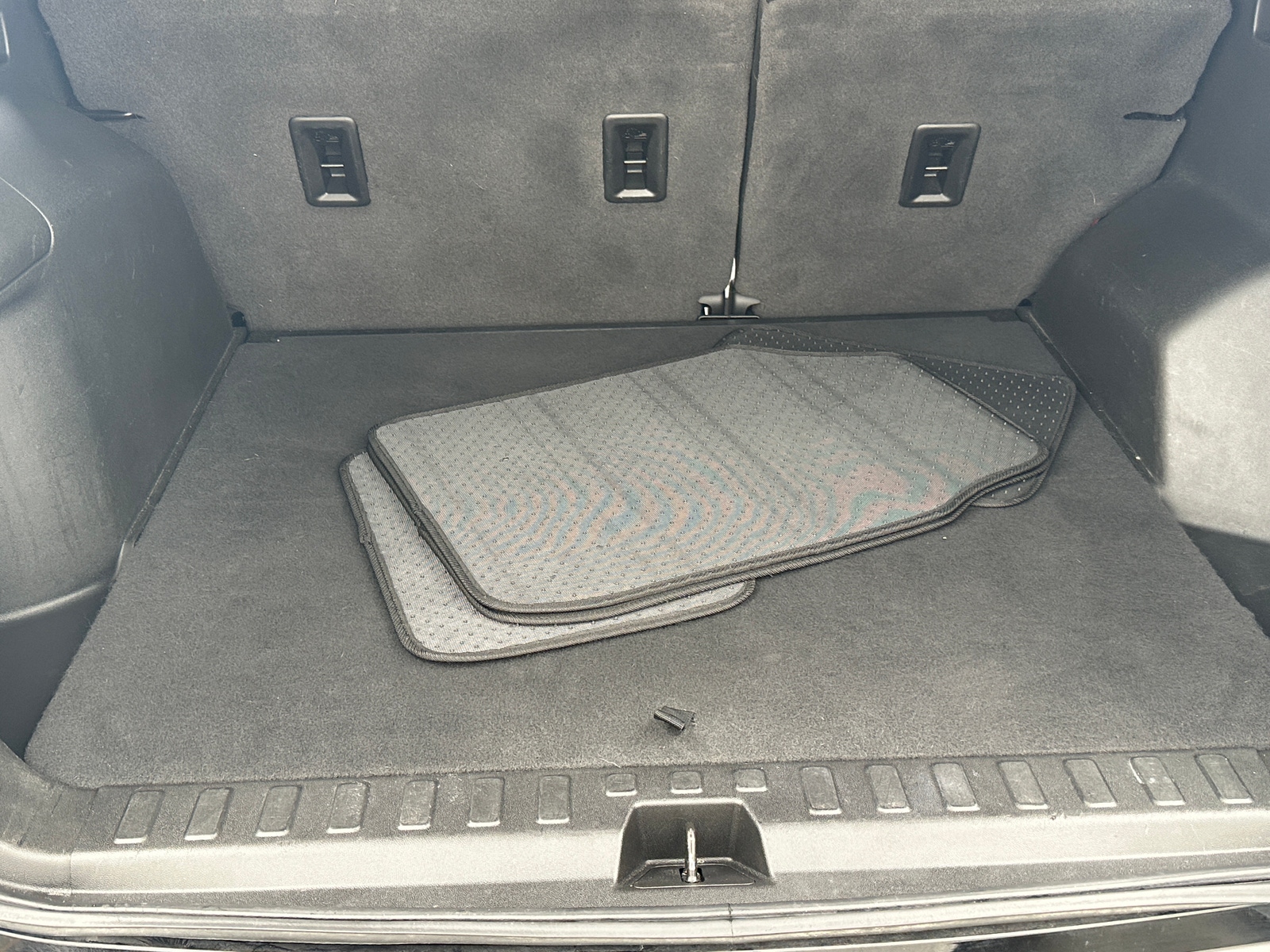 Thumbnail: 2020 Chevrolet Equinox - 6