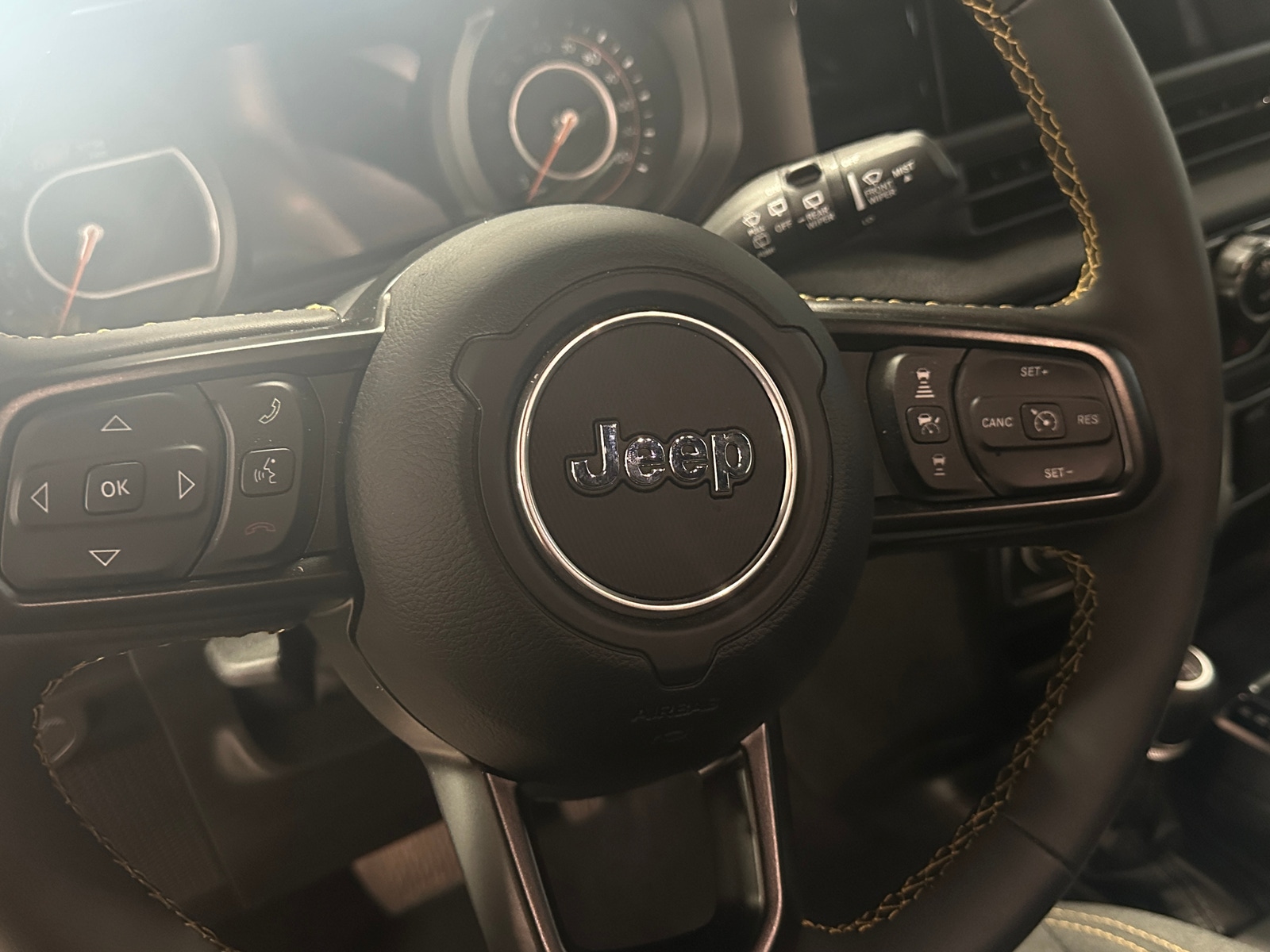 Thumbnail: 2024 Jeep Wrangler - 5