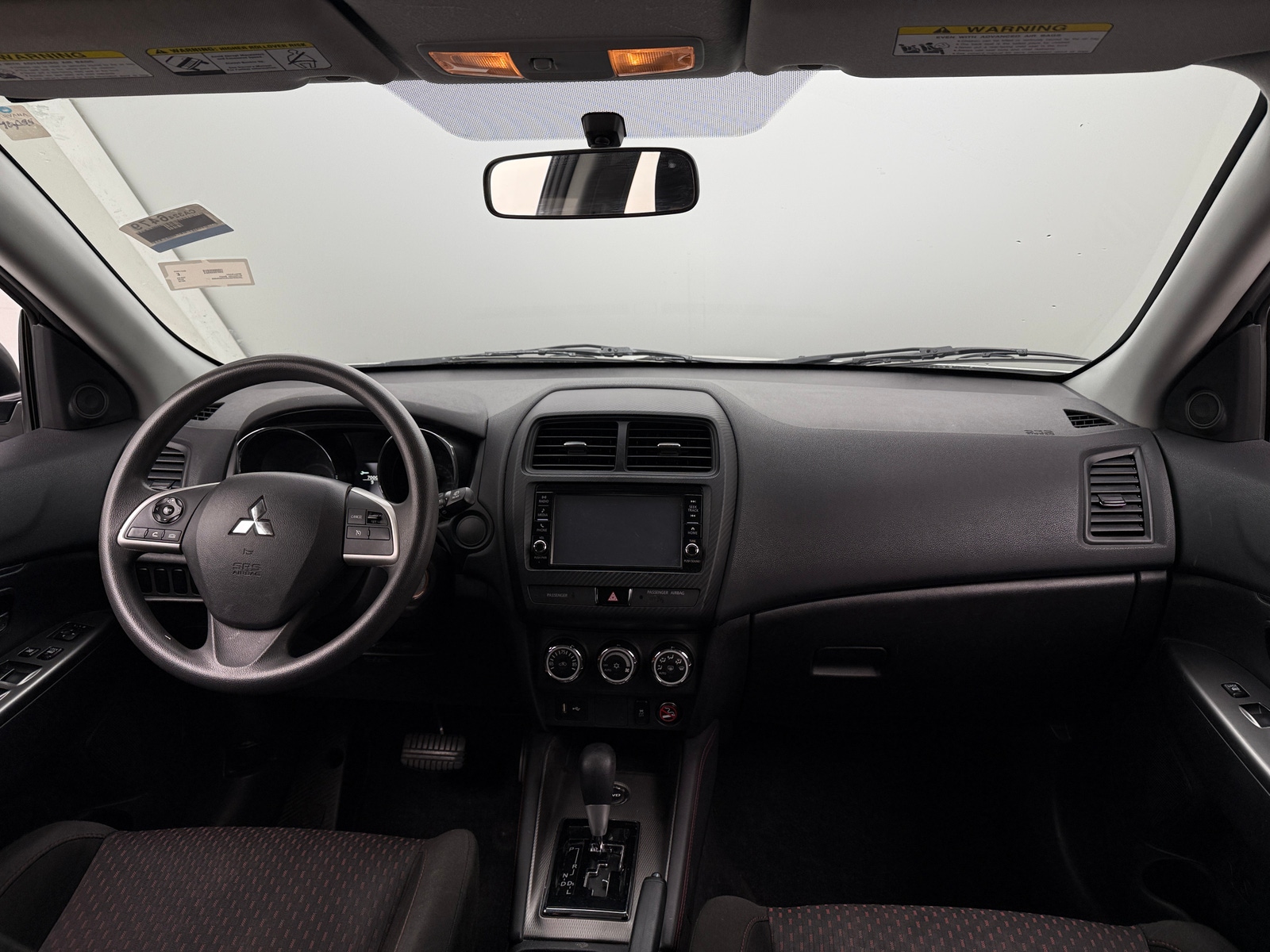 Thumbnail: 2018 Mitsubishi Outlander Sport - 3