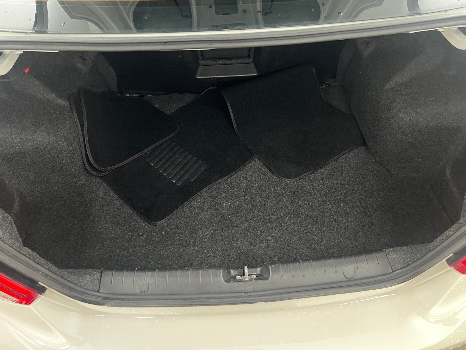 Thumbnail: 2019 Mitsubishi Mirage G4 - 7