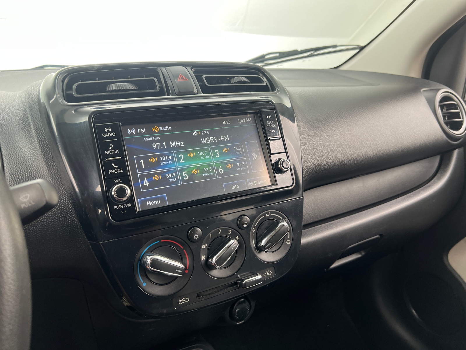 Thumbnail: 2019 Mitsubishi Mirage G4 - 4