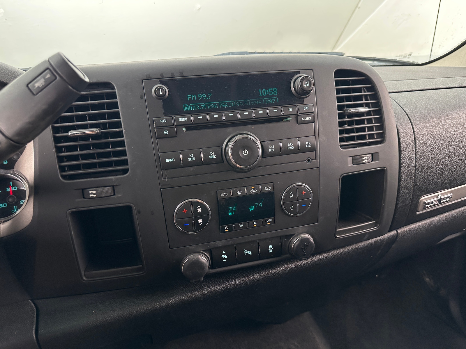 Thumbnail: 2013 Chevrolet Silverado 1500 - 4