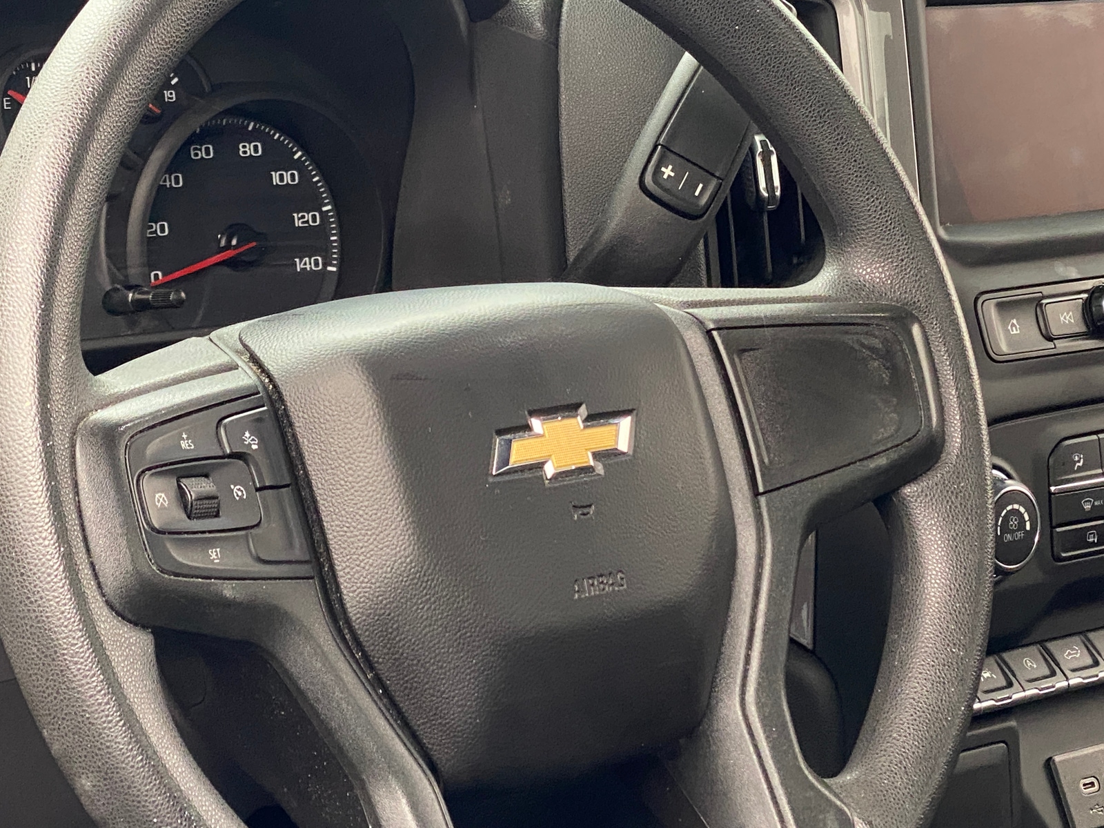 Thumbnail: 2022 Chevrolet Silverado 1500 - 4