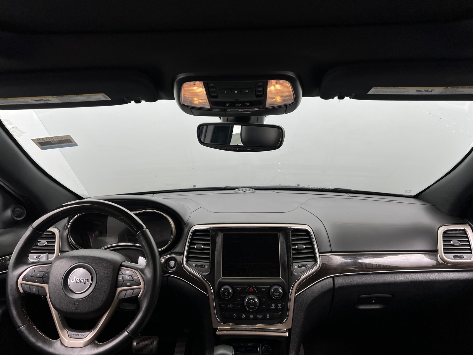 Thumbnail: 2017 Jeep Grand Cherokee - 2