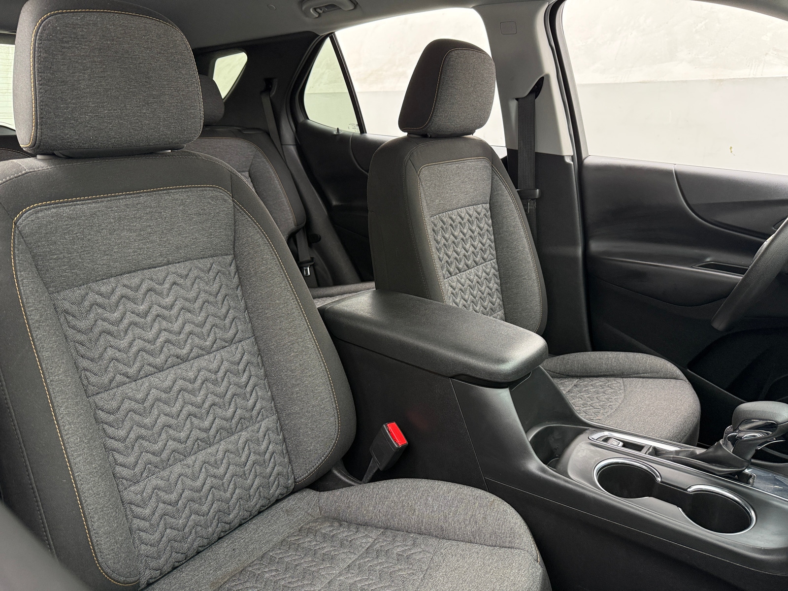 Thumbnail: 2023 Chevrolet Equinox - 2