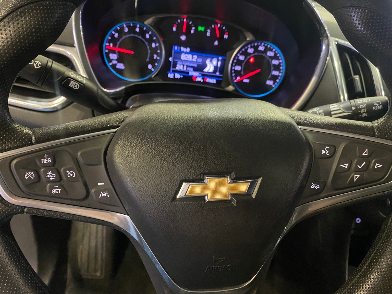 Thumbnail: 2023 Chevrolet Equinox - 5