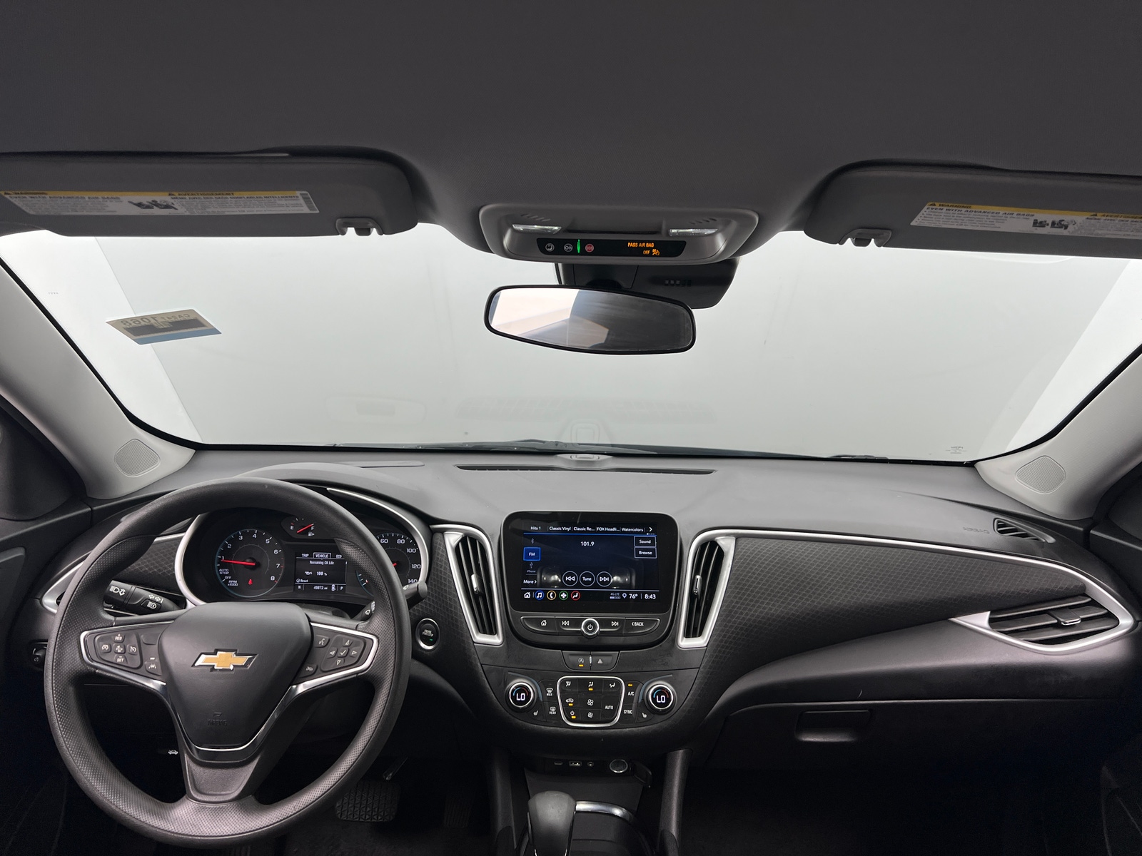 Thumbnail: 2023 Chevrolet Malibu - 3