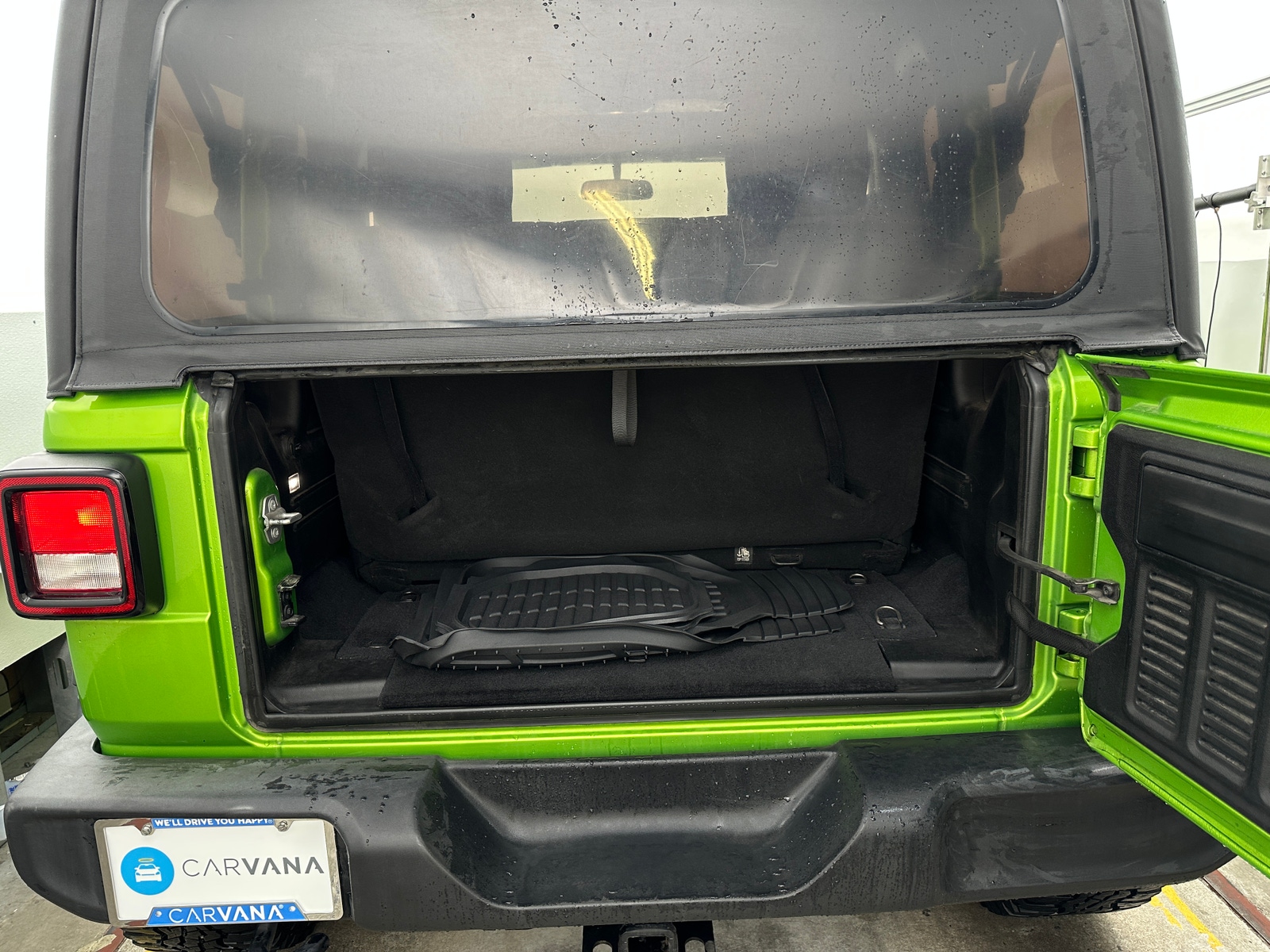 Thumbnail: 2018 Jeep Wrangler - 7