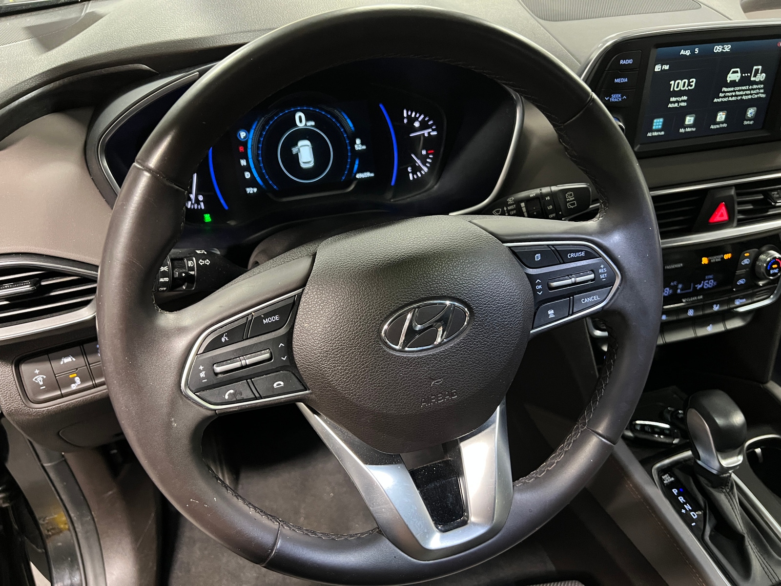 Thumbnail: 2020 Hyundai Santa Fe - 4