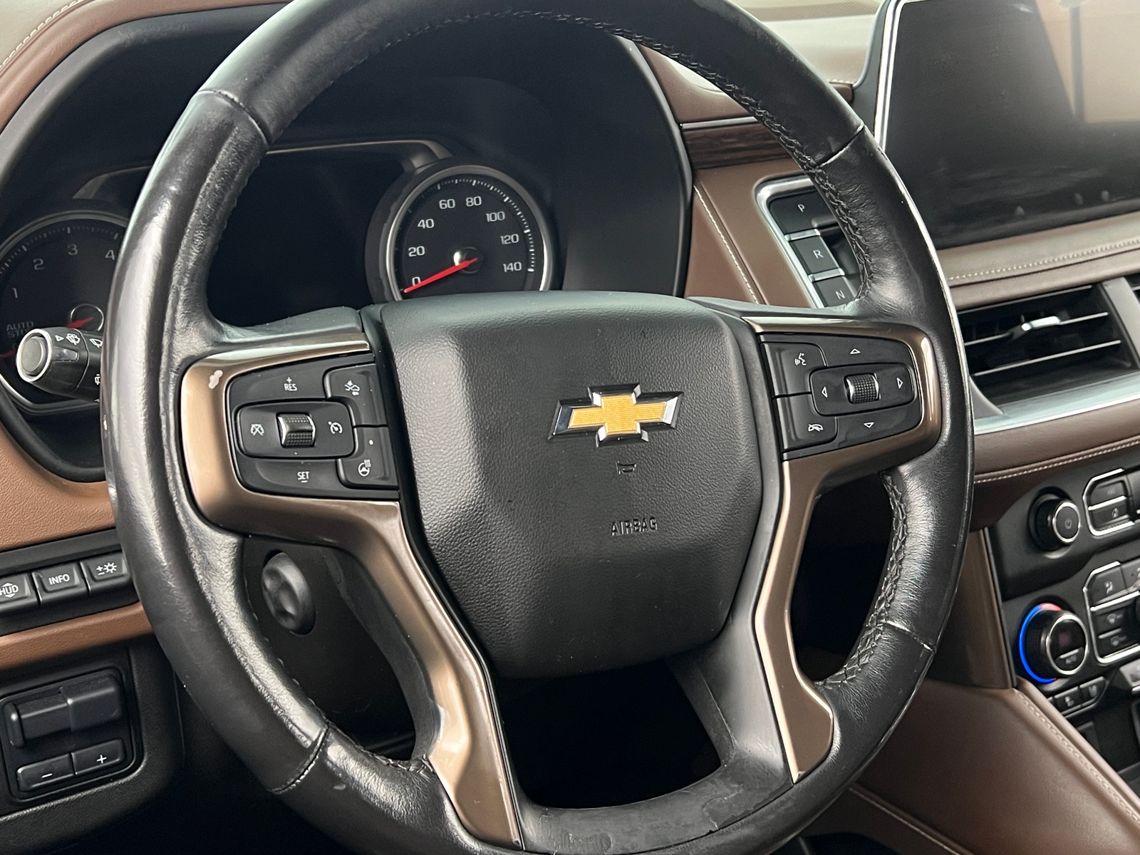 Thumbnail: 2021 Chevrolet Suburban - 4