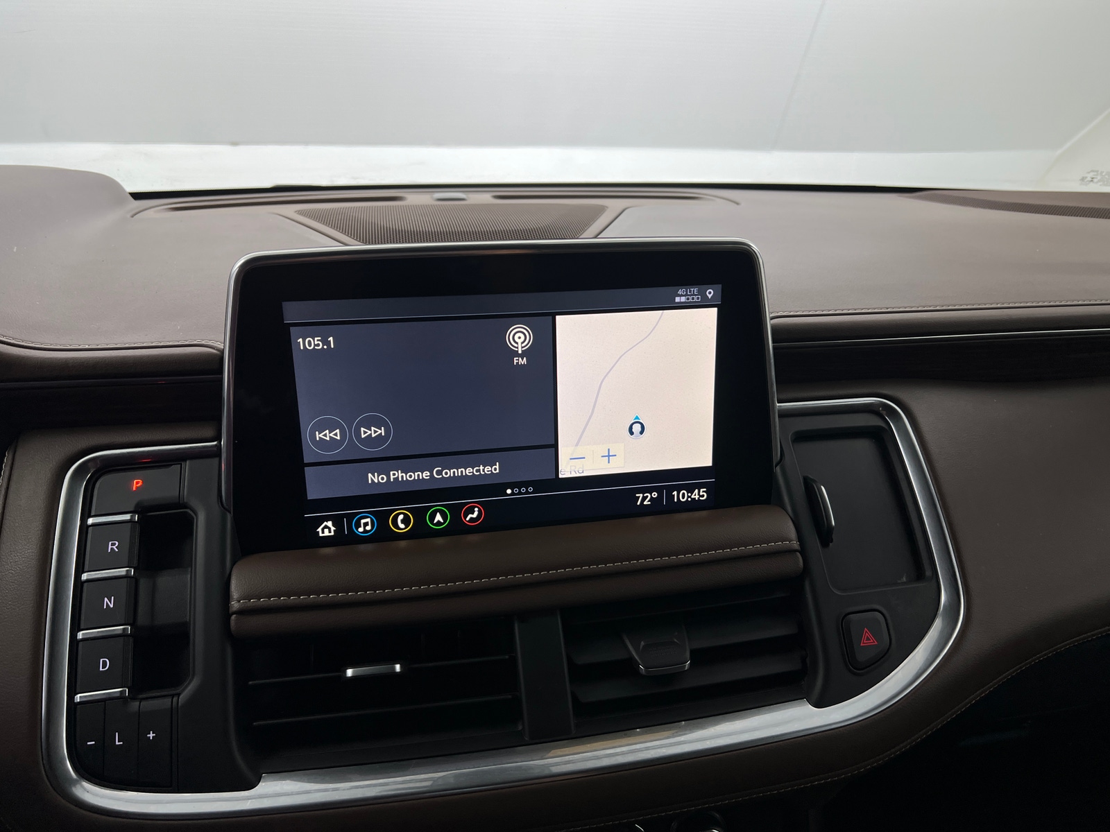 Thumbnail: 2021 Chevrolet Suburban - 3