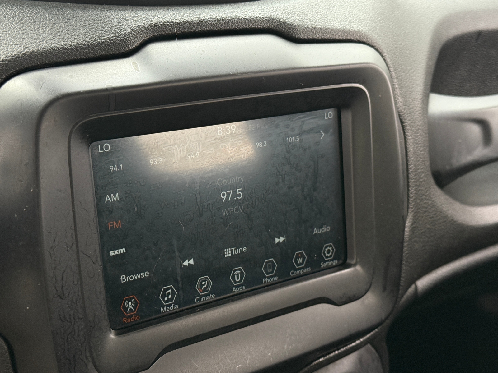 Thumbnail: 2018 Jeep Renegade - 4