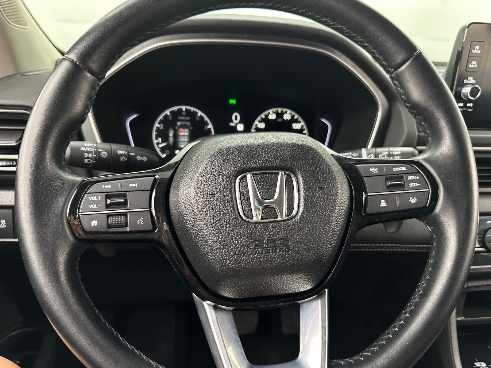Thumbnail: 2023 Honda Pilot - 4