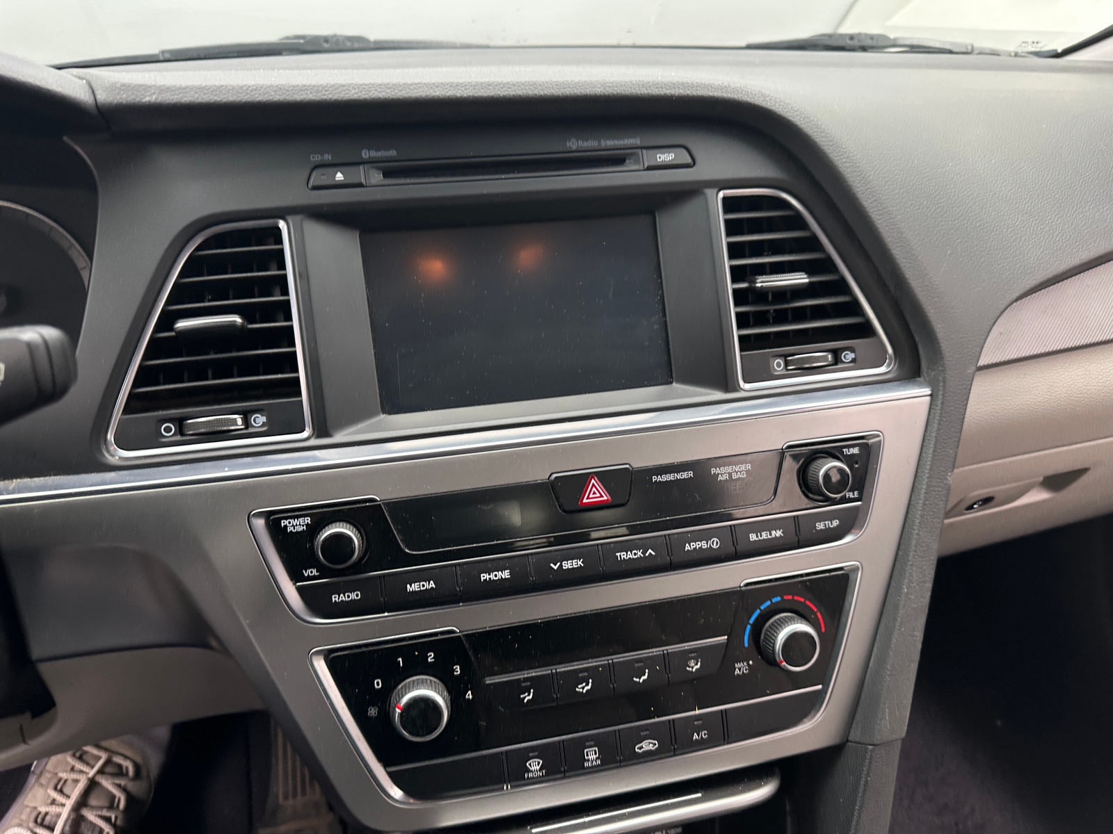 Thumbnail: 2016 Hyundai Sonata - 4