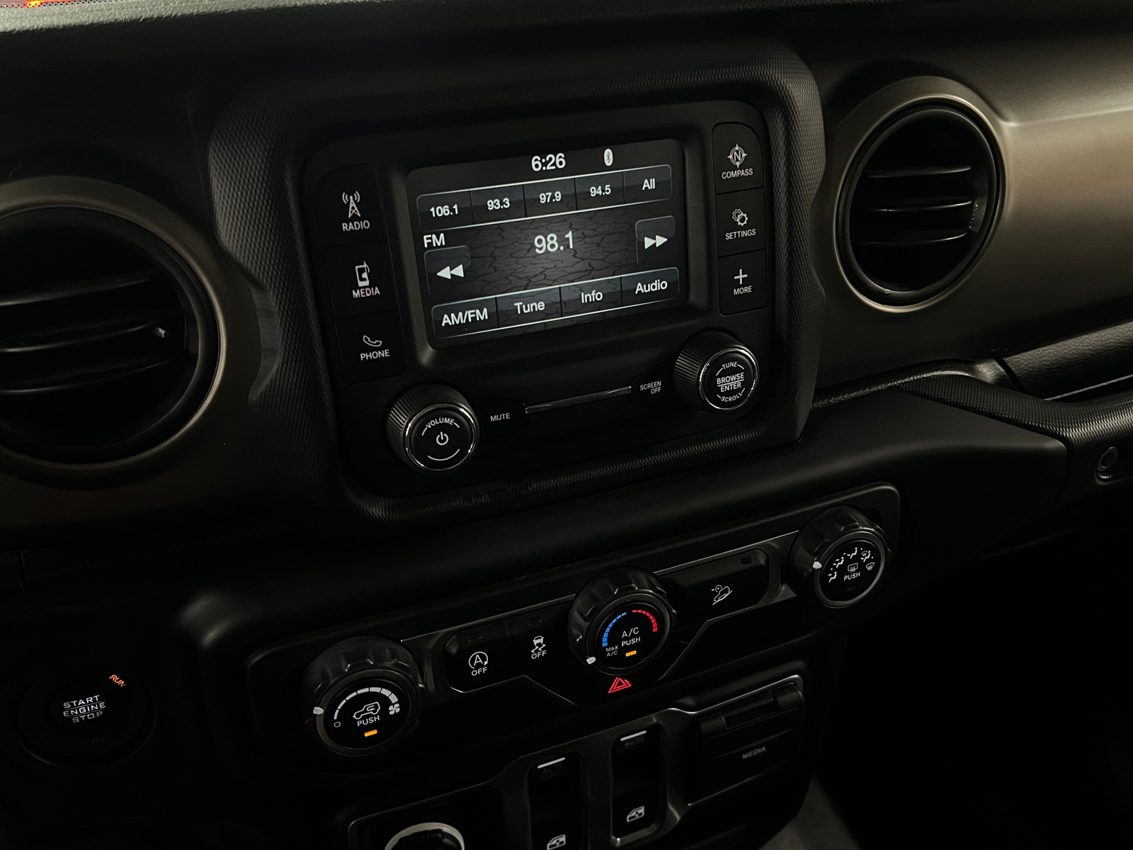 Thumbnail: 2019 Jeep Wrangler - 4