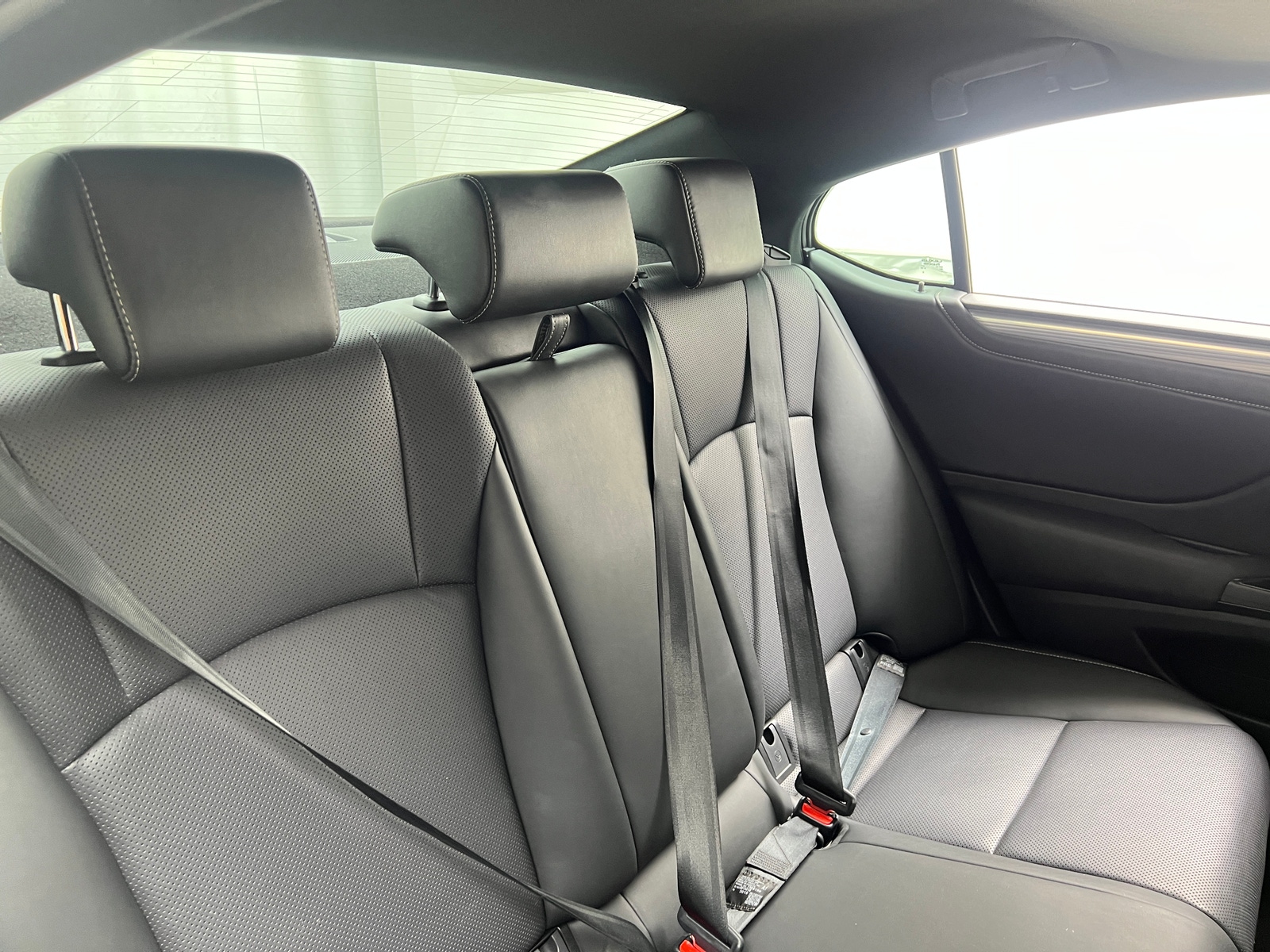 Thumbnail: 2019 Lexus ES - 6