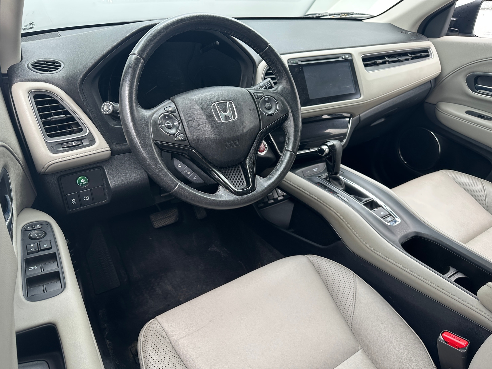 Thumbnail: 2016 Honda HR-V - 2