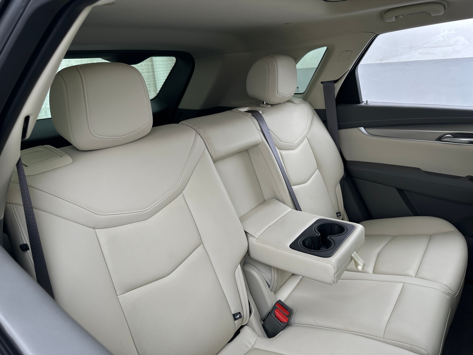 Thumbnail: 2022 Cadillac XT5 - 5
