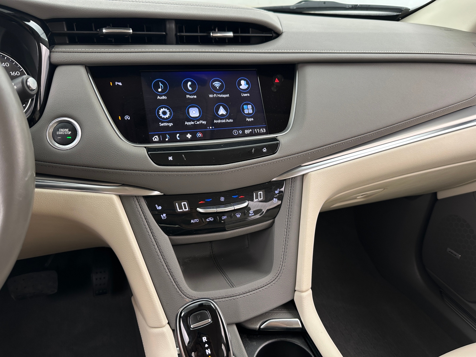 Thumbnail: 2022 Cadillac XT5 - 3
