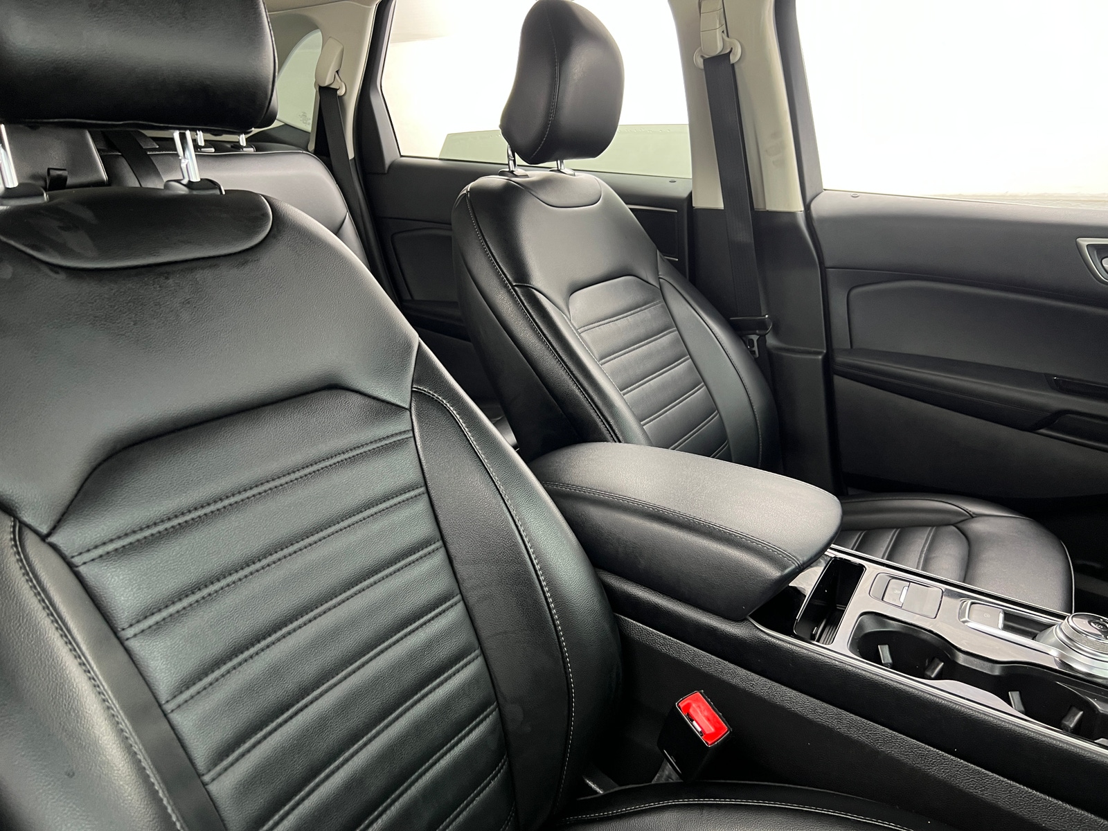 Thumbnail: 2019 Ford Edge - 2