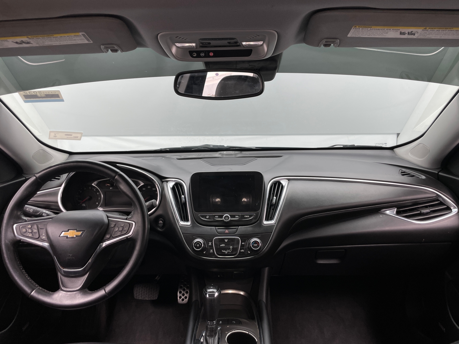 Thumbnail: 2016 Chevrolet Malibu - 3