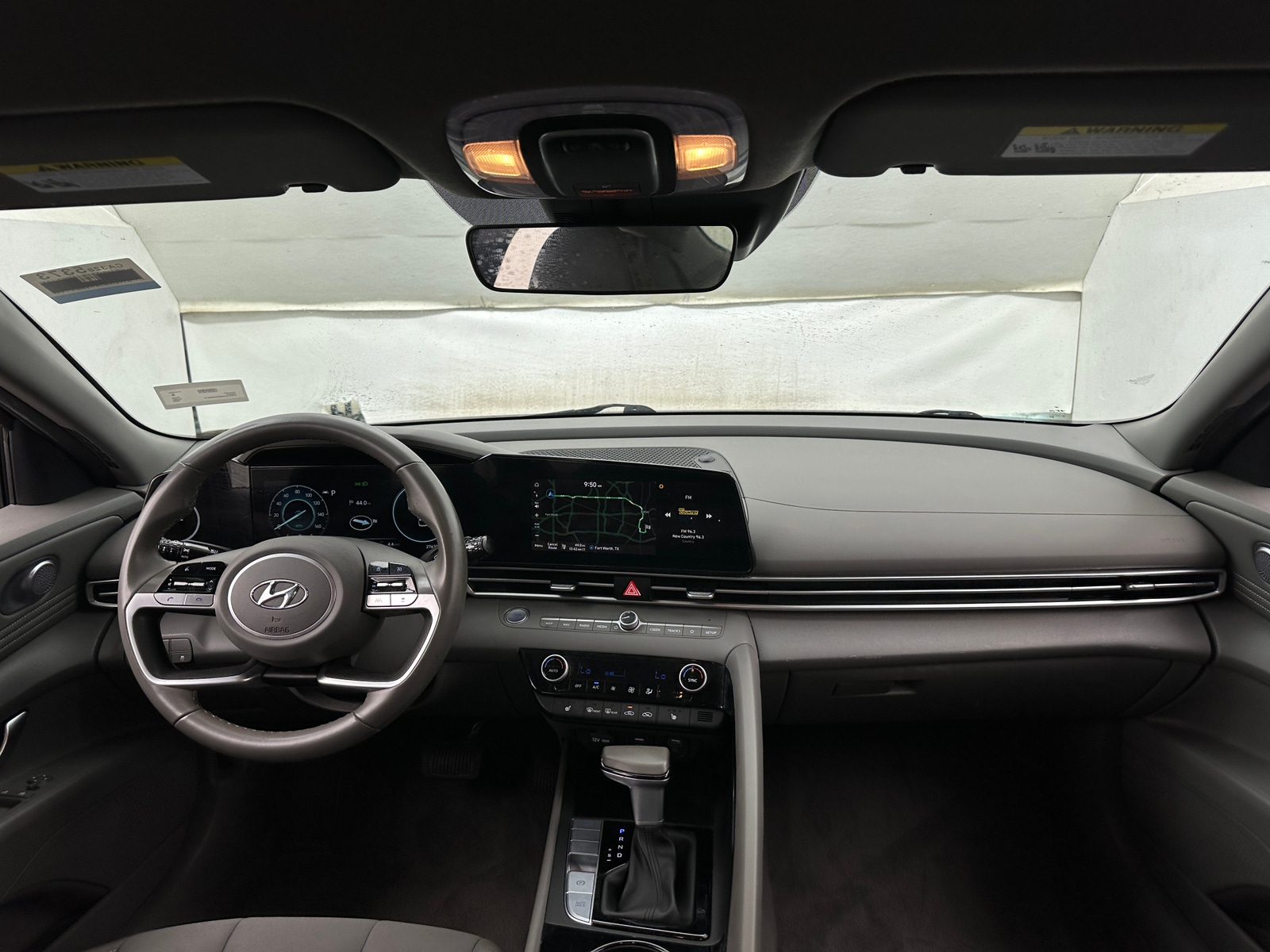 Thumbnail: 2023 Hyundai Elantra - 3